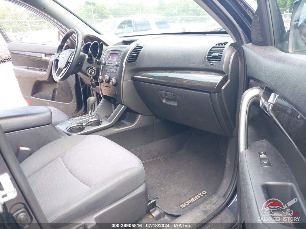 5XYKT3A14DG375706 2013 KIA SORENTO photo no. 5
