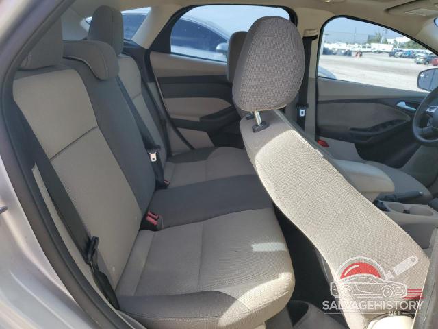 1FADP3K2XEL378710 2014 FORD FOCUS photo no. 10