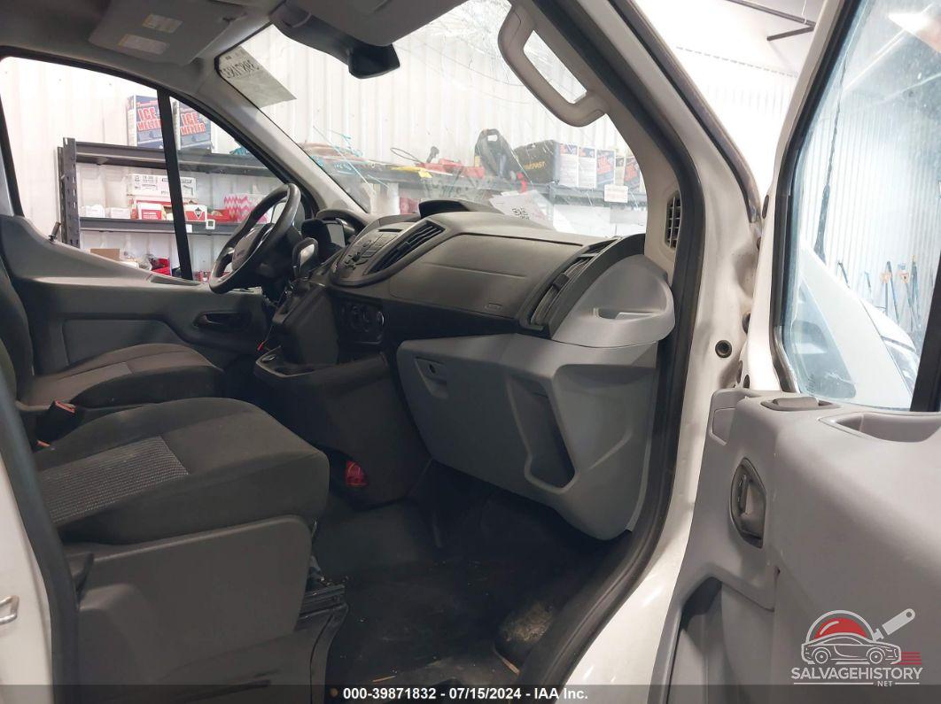 1FTYE1ZM1KKB46415 2019 FORD TRANSIT-150 photo no. 5