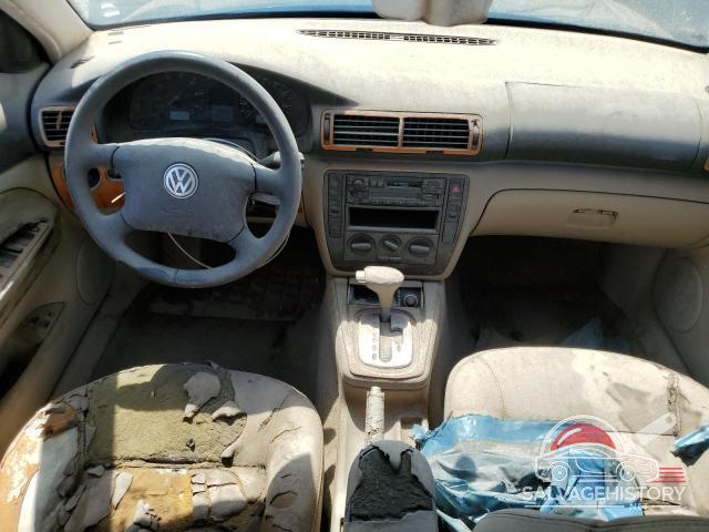 WVWMA23B5YP155024 2000 VOLKSWAGEN PASSAT photo no. 8