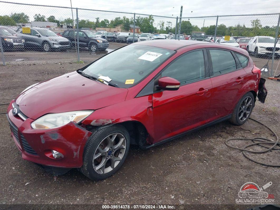1FADP3K26EL245751 2014 FORD FOCUS photo no. 2