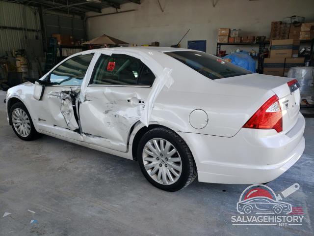 3FADP0L37AR110117 2010 FORD FUSION photo no. 2
