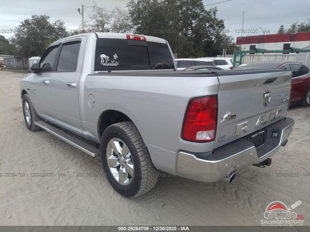 1C6RR7LM2HS880338 2017 RAM 1500 photo no. 3