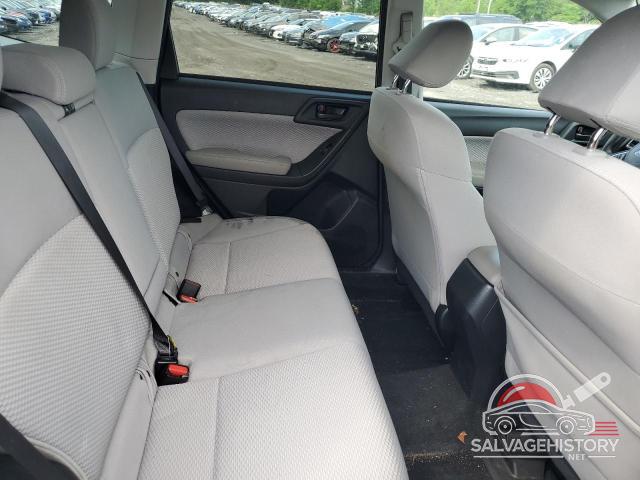 JF2SJAGC2JH592906 2018 SUBARU FORESTER photo no. 10