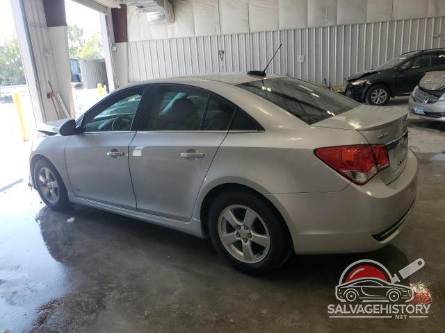 1G1PC5SBXF7111875 2015 CHEVROLET CRUZE photo no. 2