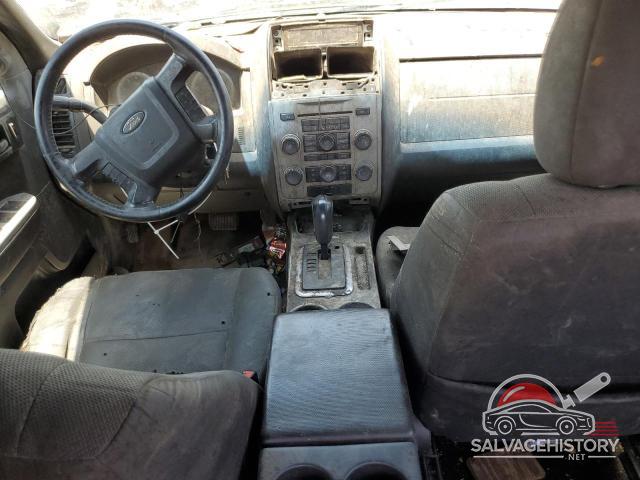 1FMCU93G39KC57049 2009 FORD ESCAPE photo no. 8