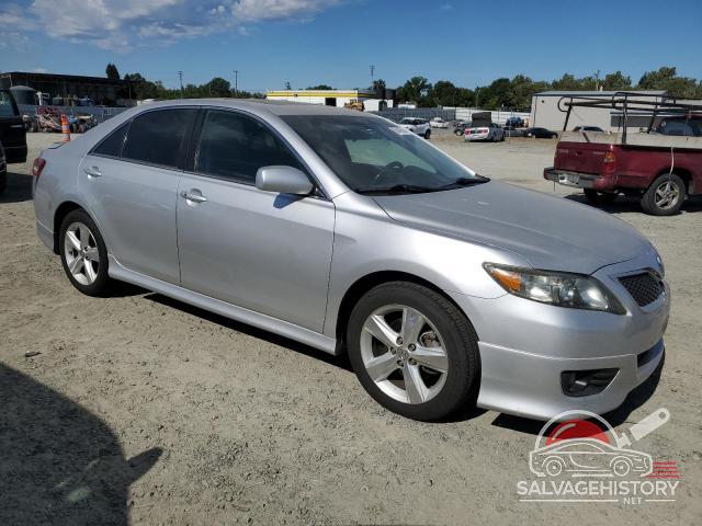 4T1BF3EK8BU211733 2011 TOYOTA CAMRY photo no. 4