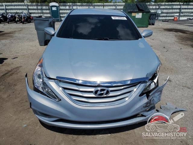 5NPEB4ACXCH381556 2012 HYUNDAI SONATA photo no. 5