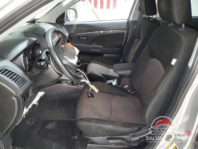 JA4AR3AU8JU015525 2018 MITSUBISHI OUTLANDER photo no. 7