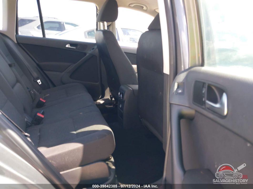 WVGAV3AX7EW552811 2014 VOLKSWAGEN TIGUAN photo no. 8