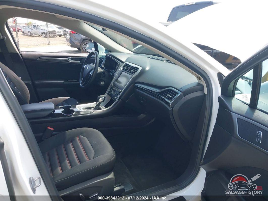 3FA6P0H76GR386818 2016 FORD FUSION photo no. 5