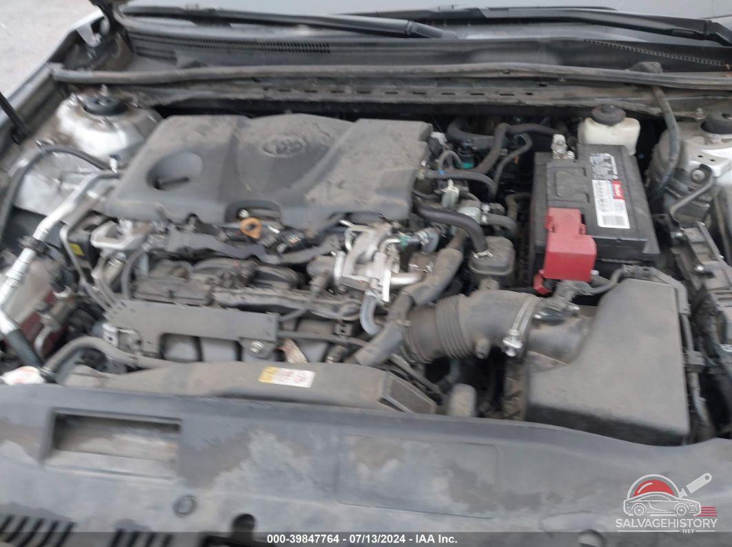4T1B11HK7JU121972 2018 TOYOTA CAMRY photo no. 10