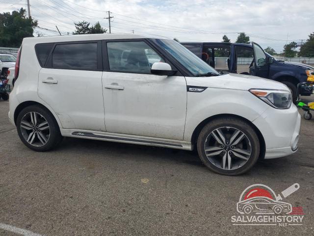 KNDJP3A51G7408861 2016 KIA SOUL photo no. 4