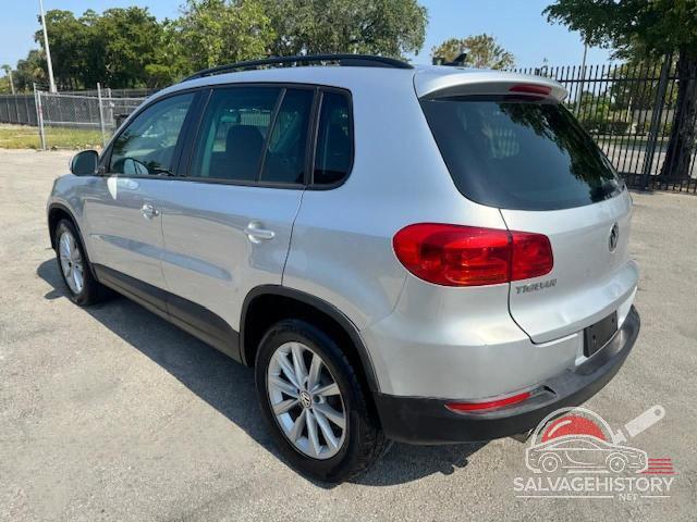 WVGAV7AX2FW591945 2015 VOLKSWAGEN TIGUAN photo no. 2