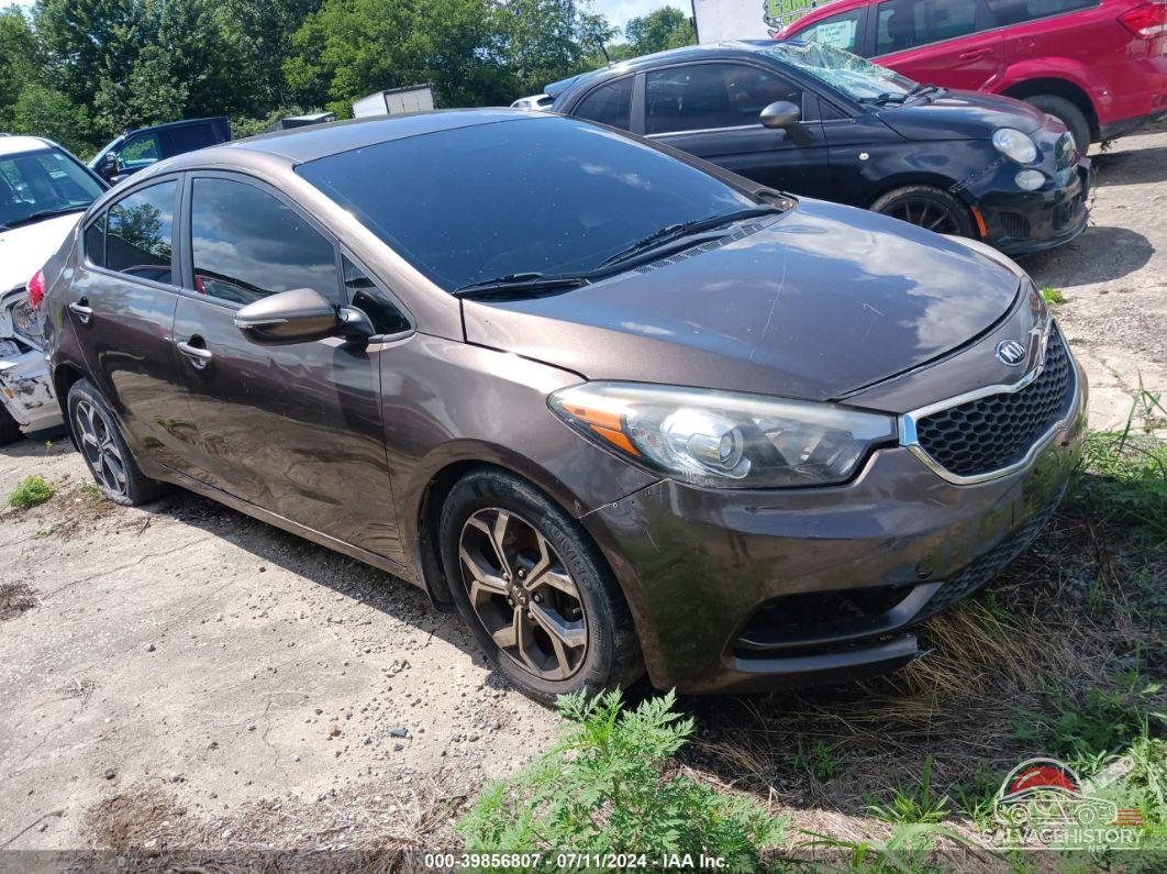 KNAFX4A61F5321053 2015 KIA FORTE photo no. 5