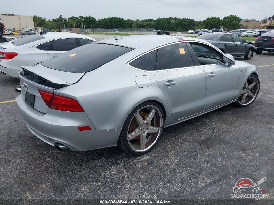 WAUSGAFC4CN001359 2012 AUDI A7 photo no. 4