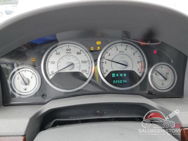 2A4RR4DE2AR150414 2010 CHRYSLER MINIVAN photo no. 9