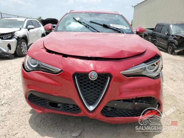 ZASFAKAN2J7B70115 2018 ALFA ROMEO STELVIO photo no. 5