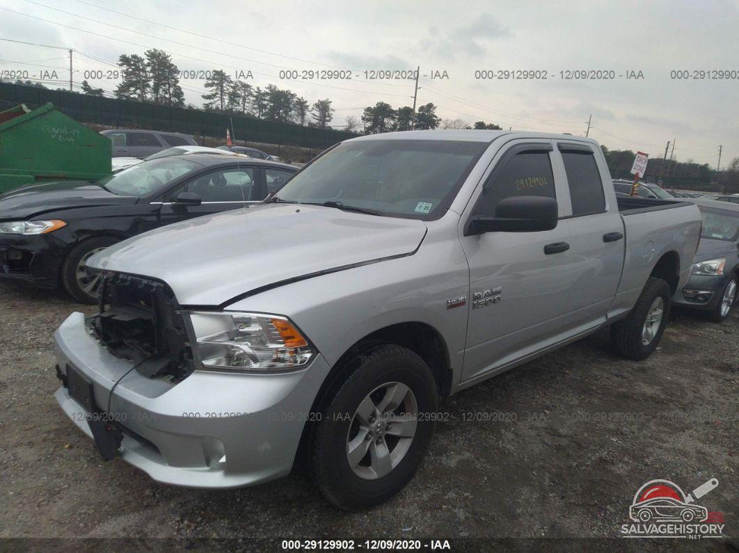 1C6RR7FT9JS329140 2018 RAM 1500 photo no. 2