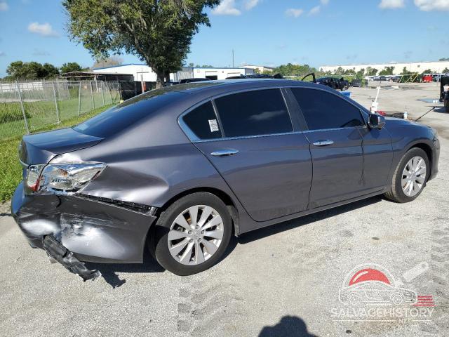1HGCR2F71DA022299 2013 HONDA ACCORD photo no. 3