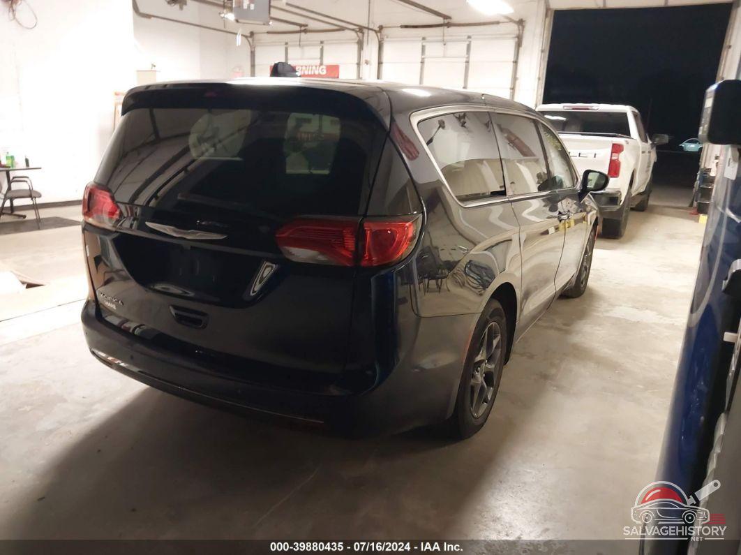 2C4RC1FG9JR126065 2018 CHRYSLER PACIFICA photo no. 4