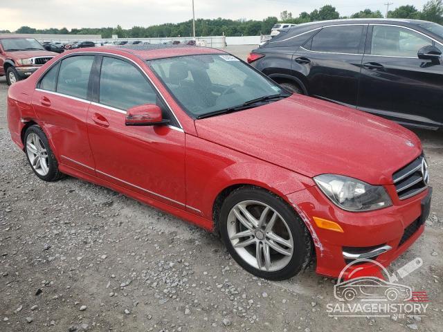 WDDGF8AB2ER323244 2014 MERCEDES-BENZ C-CLASS photo no. 4