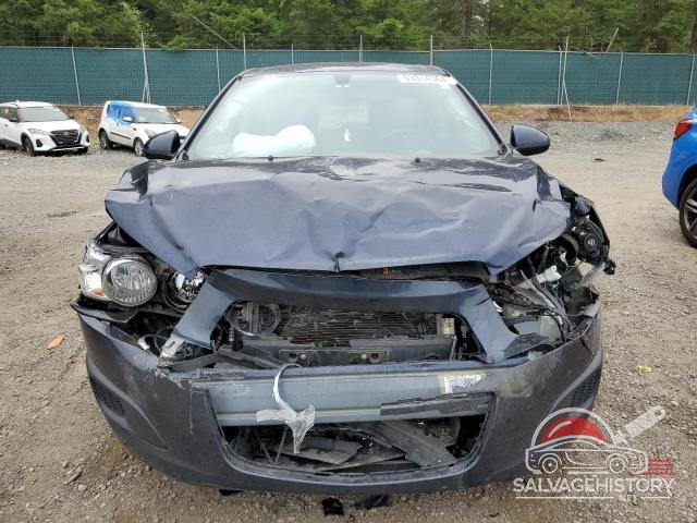 1G1JA6SG3F4153674 2015 CHEVROLET SONIC photo no. 5