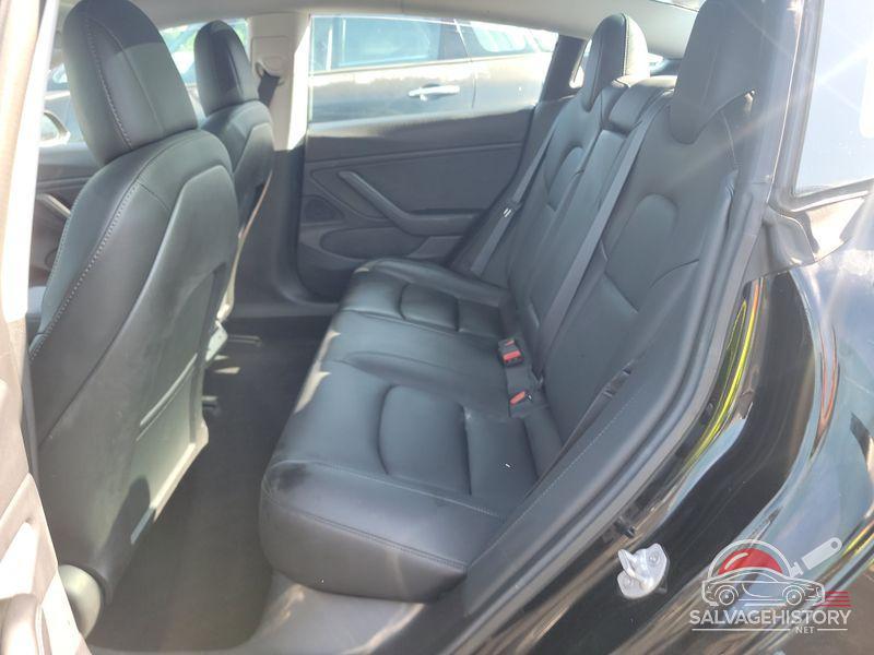 5YJ3E1EB6KF199090 2019 TESLA MODEL 3 photo no. 5