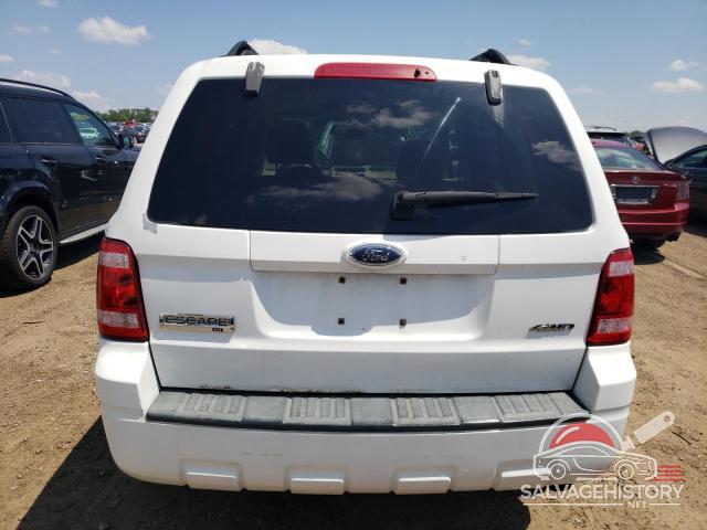 1FMCU93108KA37913 2008 FORD ESCAPE photo no. 6
