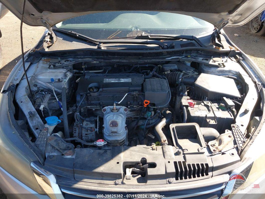 1HGCR2F52FA028713 2015 HONDA ACCORD photo no. 10