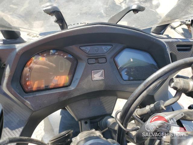 MLHRC7454E5000152 2014 HONDA CBR CYCLE photo no. 7
