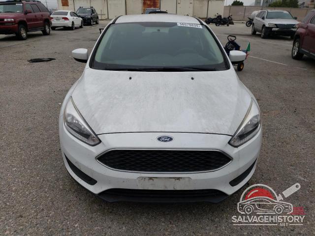 1FADP3K22JL245076 2018 FORD FOCUS photo no. 5