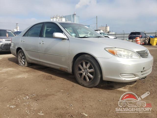 JTDBF30KX20001377 2002 TOYOTA CAMRY photo no. 4