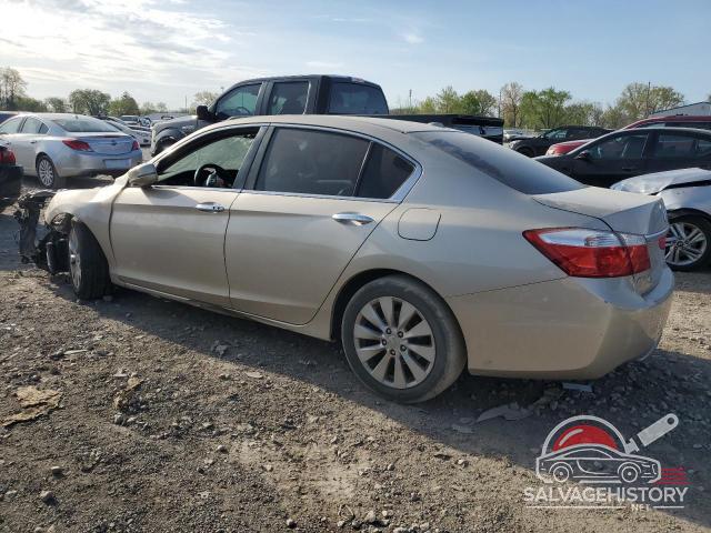 1HGCR2F81DA132732 2013 HONDA ACCORD photo no. 2