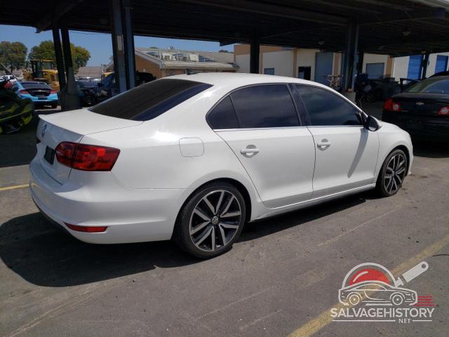 3VW4A7AJ7DM221559 2013 VOLKSWAGEN JETTA photo no. 3