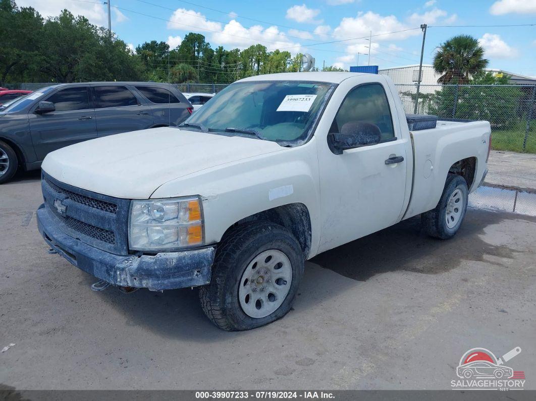 1GCPKPE02AZ158878 2010 CHEVROLET SILVERADO photo no. 2