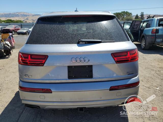 WA1LAAF71HD052160 2017 AUDI Q7 photo no. 6