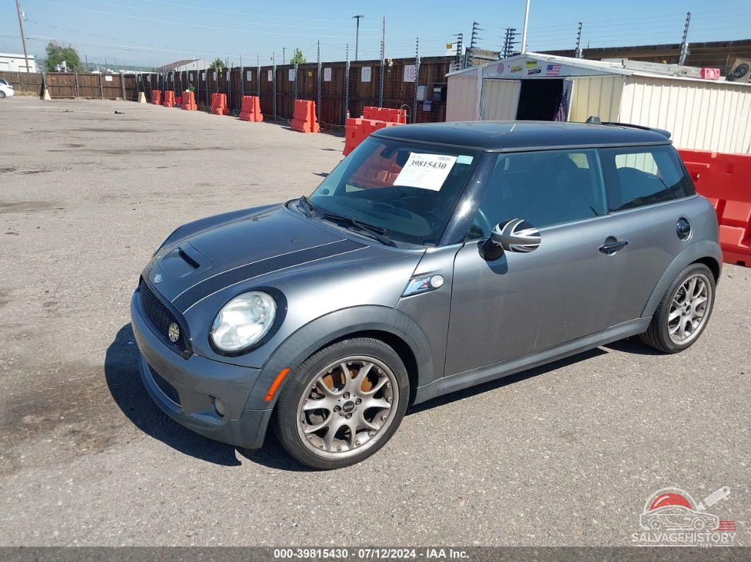 WMWMF73578TV37956 2008 MINI COOPER photo no. 2