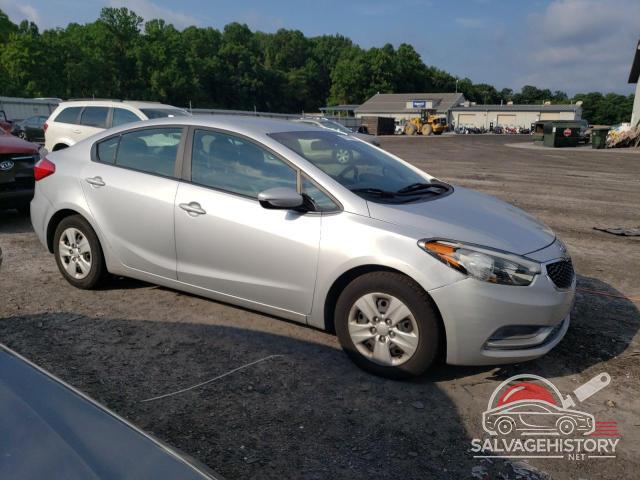 KNAFK4A62G5612936 2016 KIA FORTE photo no. 4