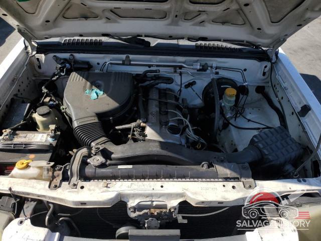 1N6DD26S12C327855 2002 NISSAN FRONTIER photo no. 11