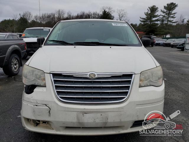 2A4RR4DE2AR150414 2010 CHRYSLER MINIVAN photo no. 5