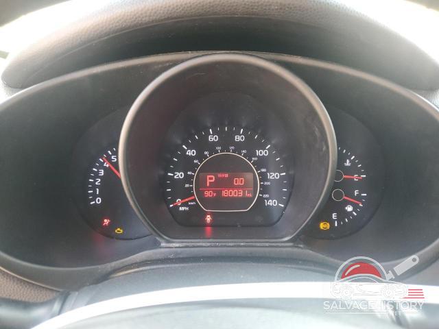KNDJN2A24G7853679 2016 KIA SOUL photo no. 9