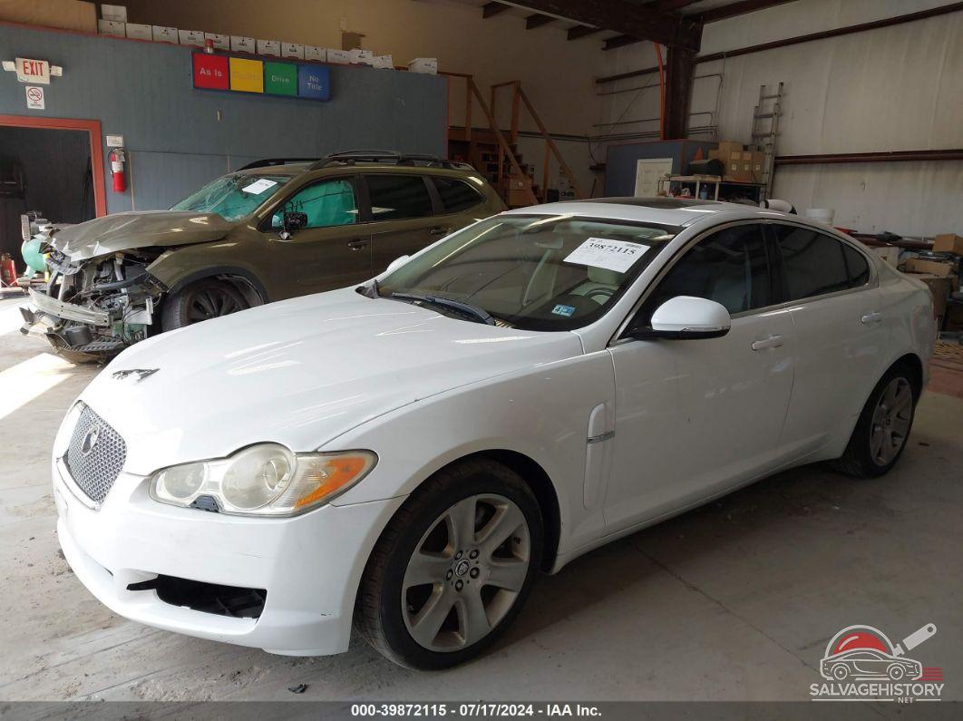 SAJWA0FB0BLR84804 2011 JAGUAR XF photo no. 2