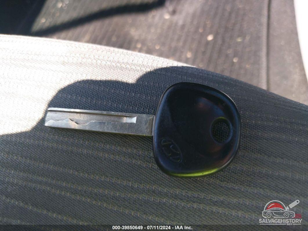 KMHCT4AE9GU065711 2016 HYUNDAI ACCENT photo no. 11