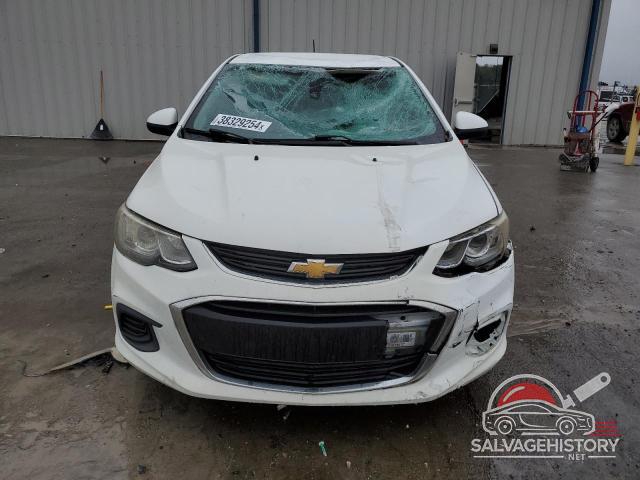 1G1JG6SH6H4163447 2017 CHEVROLET SONIC photo no. 5
