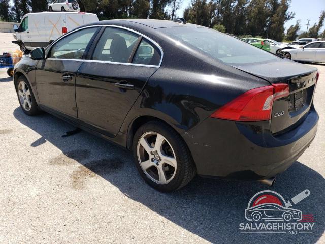 YV1612FS9D2210144 2013 VOLVO S60 photo no. 2