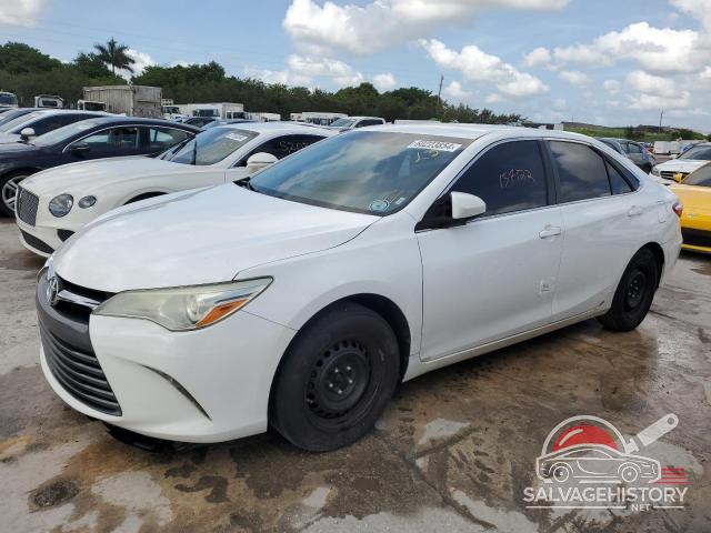 4T1BF1FK4GU202697 2016 TOYOTA CAMRY photo no. 10