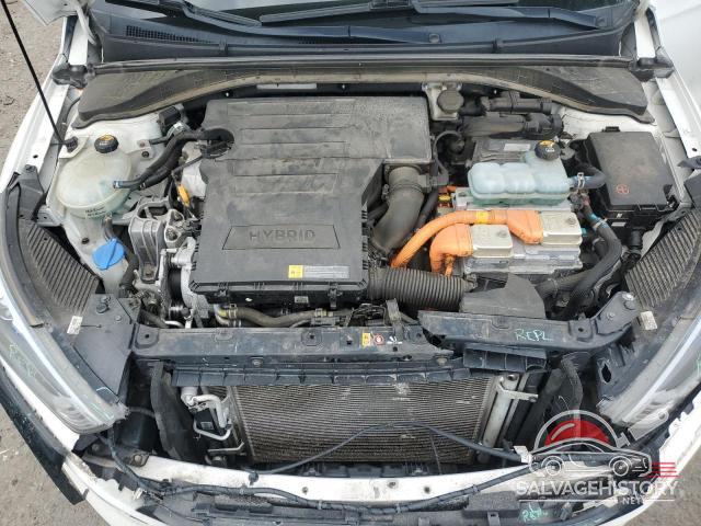 KMHC75LCXJU098293 2018 HYUNDAI IONIQ photo no. 11