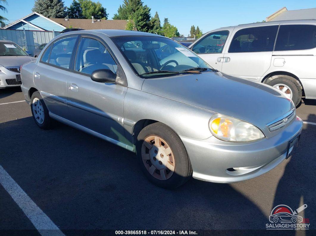 KNADC123026195374 2002 KIA RIO photo no. 4