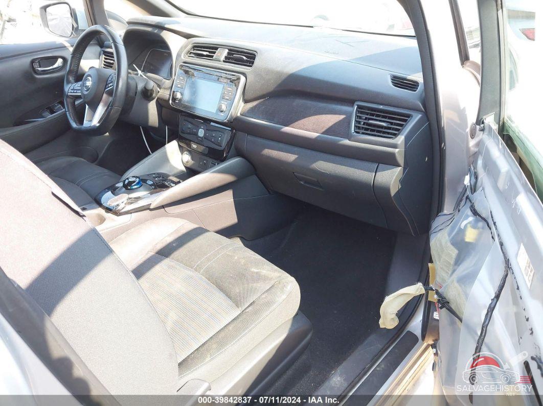 1N4AZ1CP7JC304909 2018 NISSAN LEAF photo no. 5